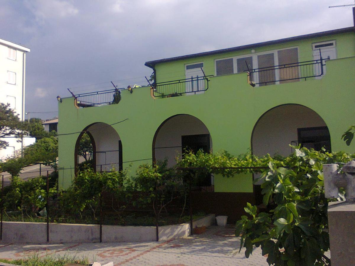 Apartmani Ana Novi V. - Studio Novi Vinodolski Exterior foto