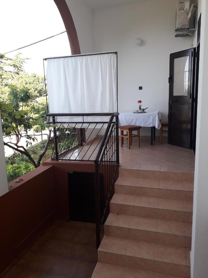 Apartmani Ana Novi V. - Studio Novi Vinodolski Exterior foto