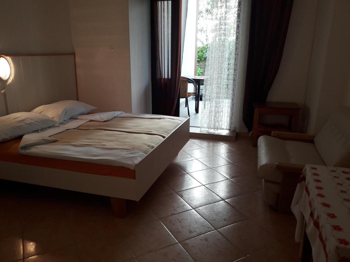 Apartmani Ana Novi V. - Studio Novi Vinodolski Exterior foto